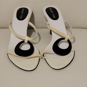 Sergio Rossi Women's Cream and Black Sandals
